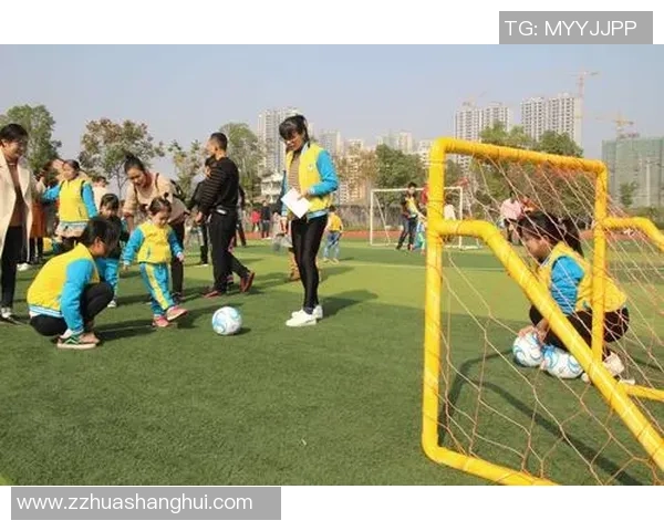 足球球星卡蛋糕创意设计 玩转甜蜜与足球激情的完美结合 足球球星卡蛋糕创意设计 玩转甜蜜与足球激情的完美结合